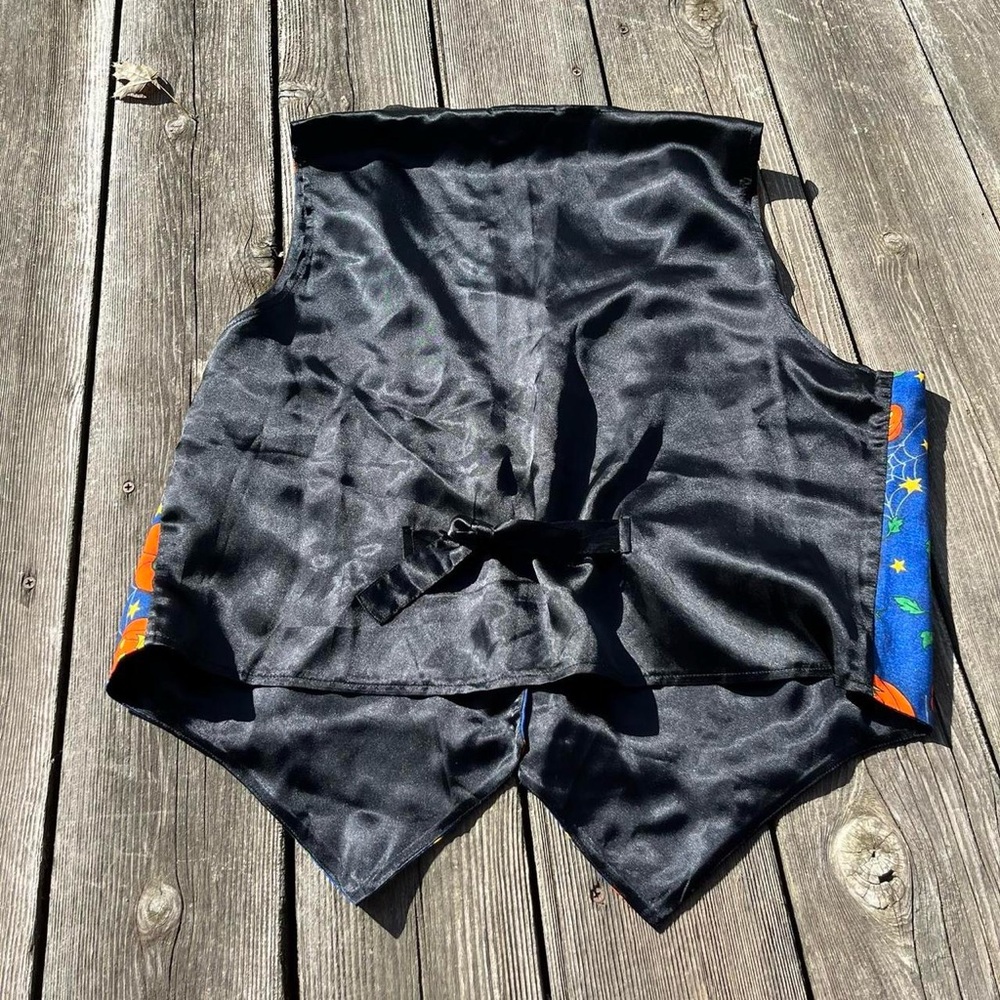 Basic Editions Jack O’lantern Print Halloween Vest - image 3